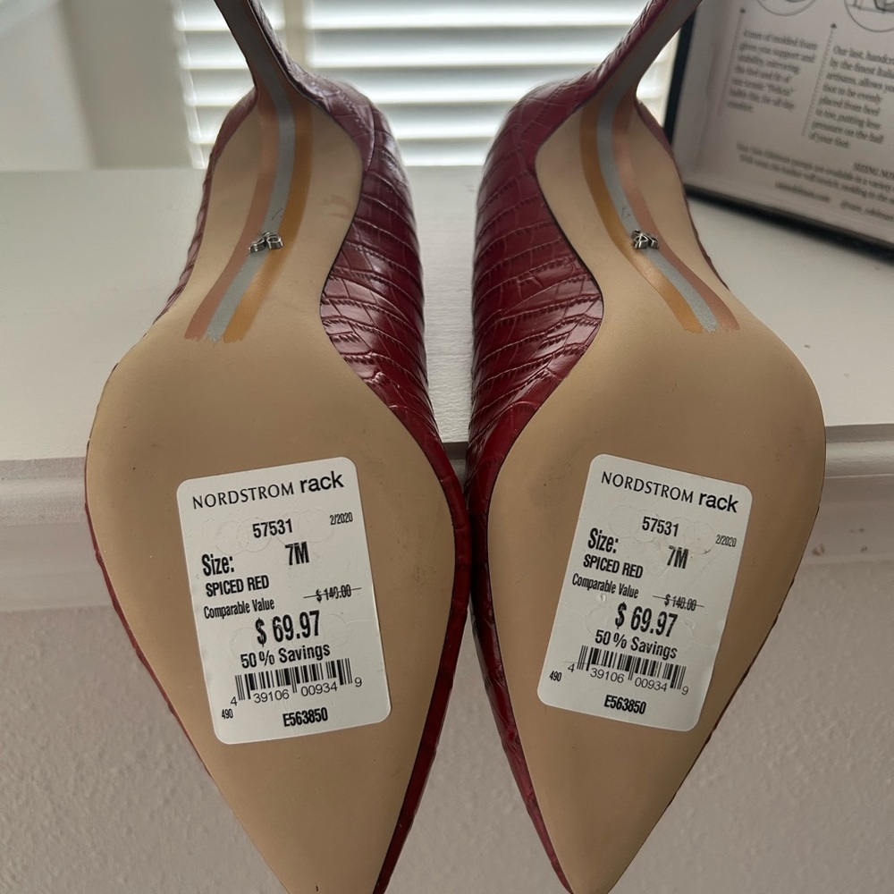 Sam Edelman - Picture 6 of 11